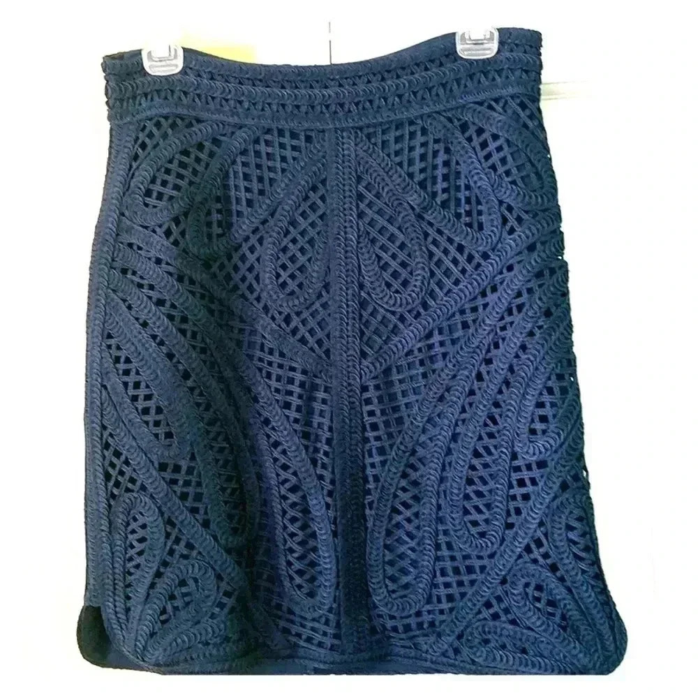 Maje Stylish skirt with the lining